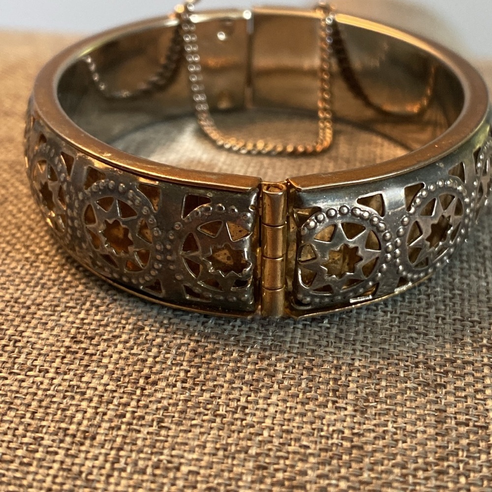 Vintage Two-tone Star/Floral Braclet - Picture 4 of 6